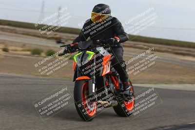 media/Oct-13-2025-Lets Ride (Mon) [[1a1cd08581]]/B Group/1220pm (Wheelie Bump)/